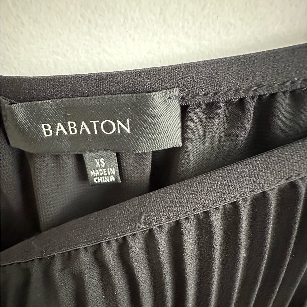 Aritzia Babaton Black Midi Pleated Skirt - Picture 4 of 6